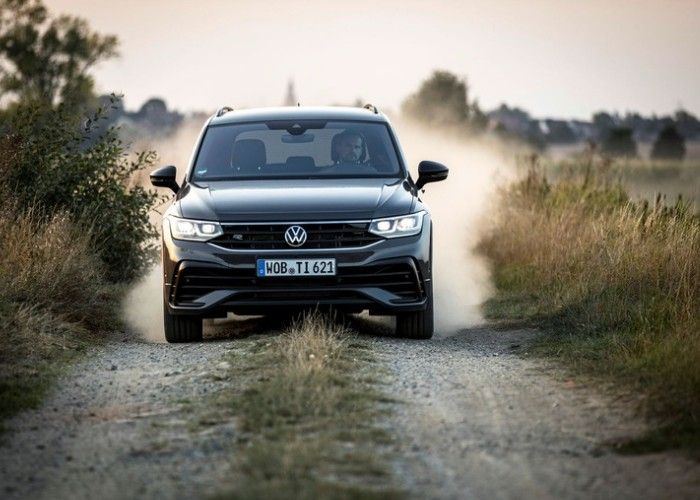 लॉन्च से पहले जाने Volkswagen Tiguan R-Line Suv की इंजन, फीचर्स